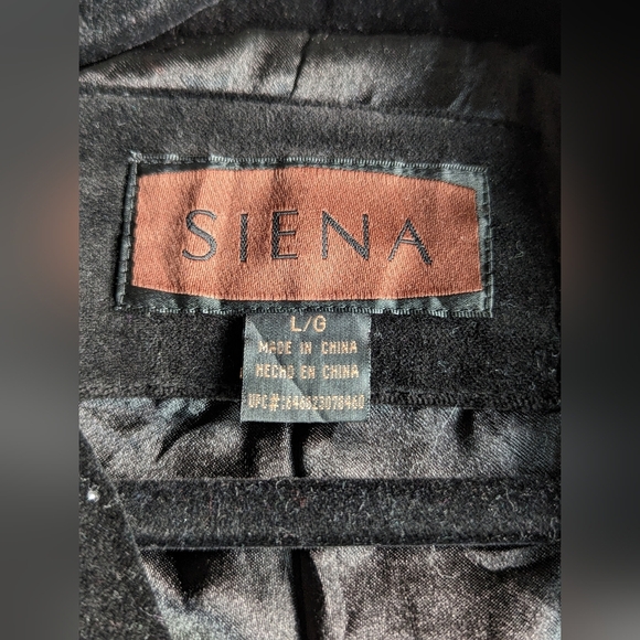 Sienna Faux Suede Blazer with Vintage Broach - Picture 7 of 7